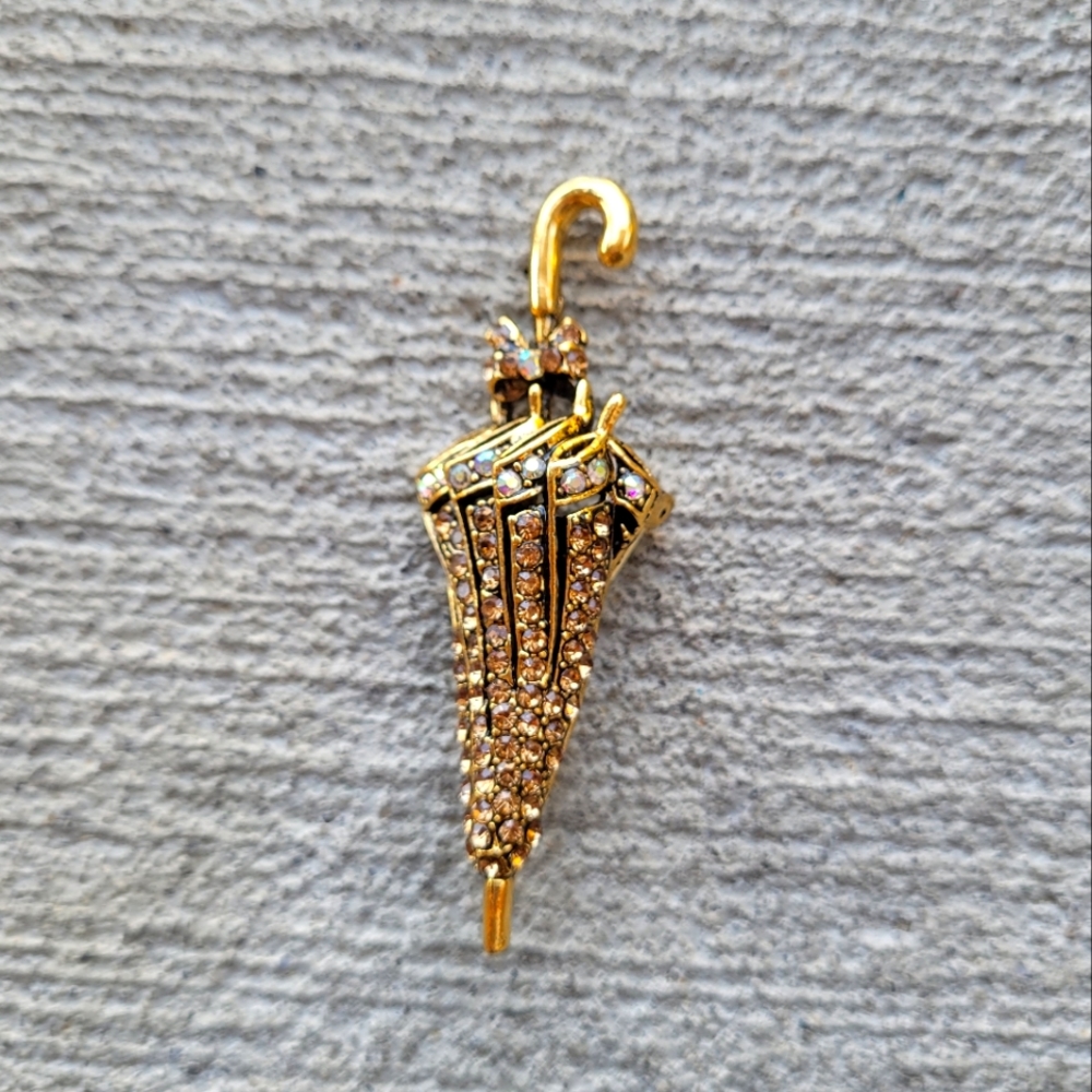 Umbrella Brooch NWT